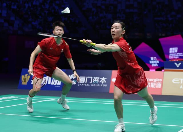 1746023875134004274.jpg (体育)(26)羽毛球——苏迪曼杯小组赛:中国队对阵泰国队XxjpseC007143_20250430_PEPFN0A001.jpg