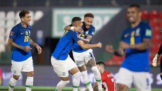 开云平台-2比0巴拉圭 6战全胜 6分优势 巴西世预赛一骑绝尘