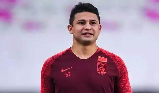 开云入口-王新欣力挺艾克森：必须他顶锋线上 能给队友信心