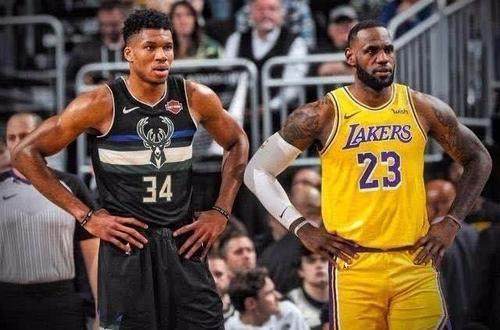 开云入口-互吹！字母哥：詹姆斯是现役最佳 詹皇：他还能进步